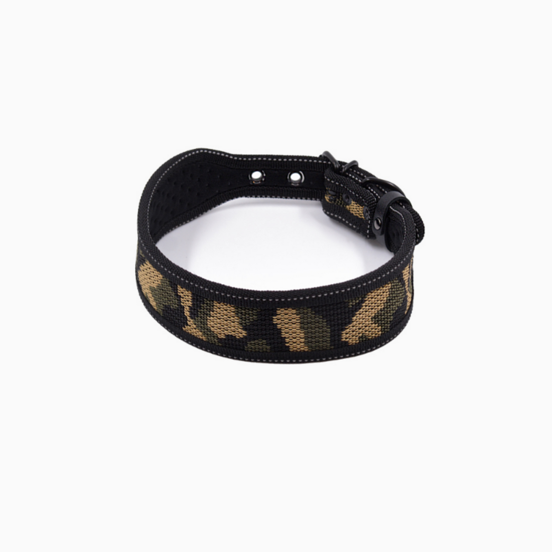 Camouflage collar